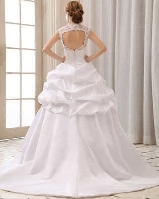 Romántico gorro de encaje manga correa cuello vestidos de novia con sujetador en forma de corazón